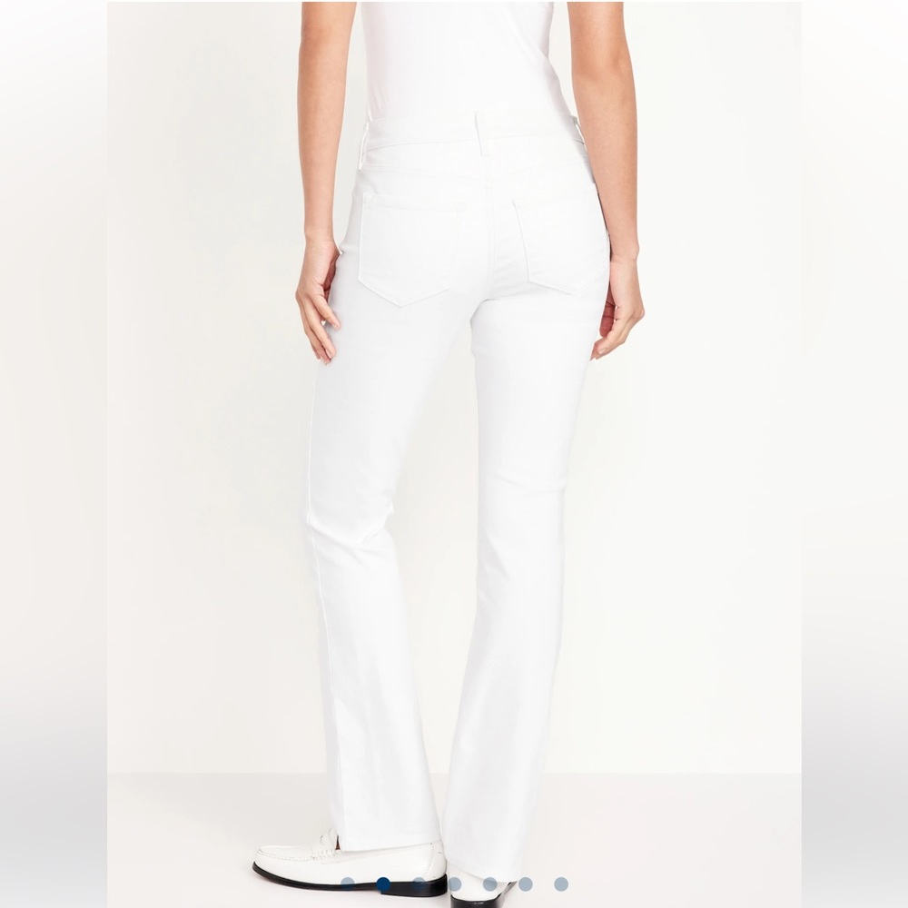 NWT Mid-Rise Wow Boot-Cut Jeans - Picture 2 of 3